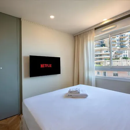 Proche Monaco Parking Centre 보솔레이